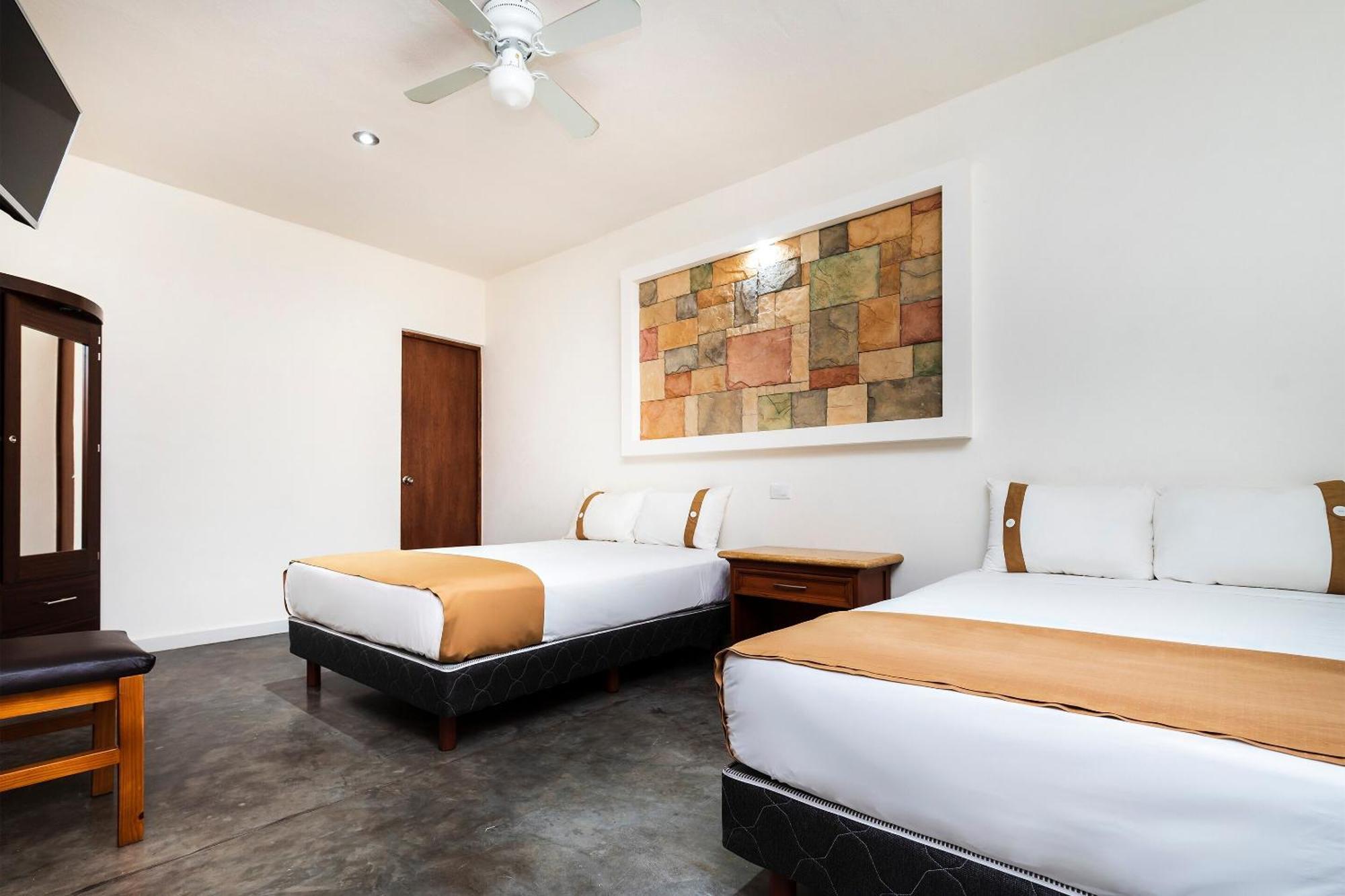 Capital O Hotel Joyma Suites, San Luis 圣路易斯波托西 外观 照片