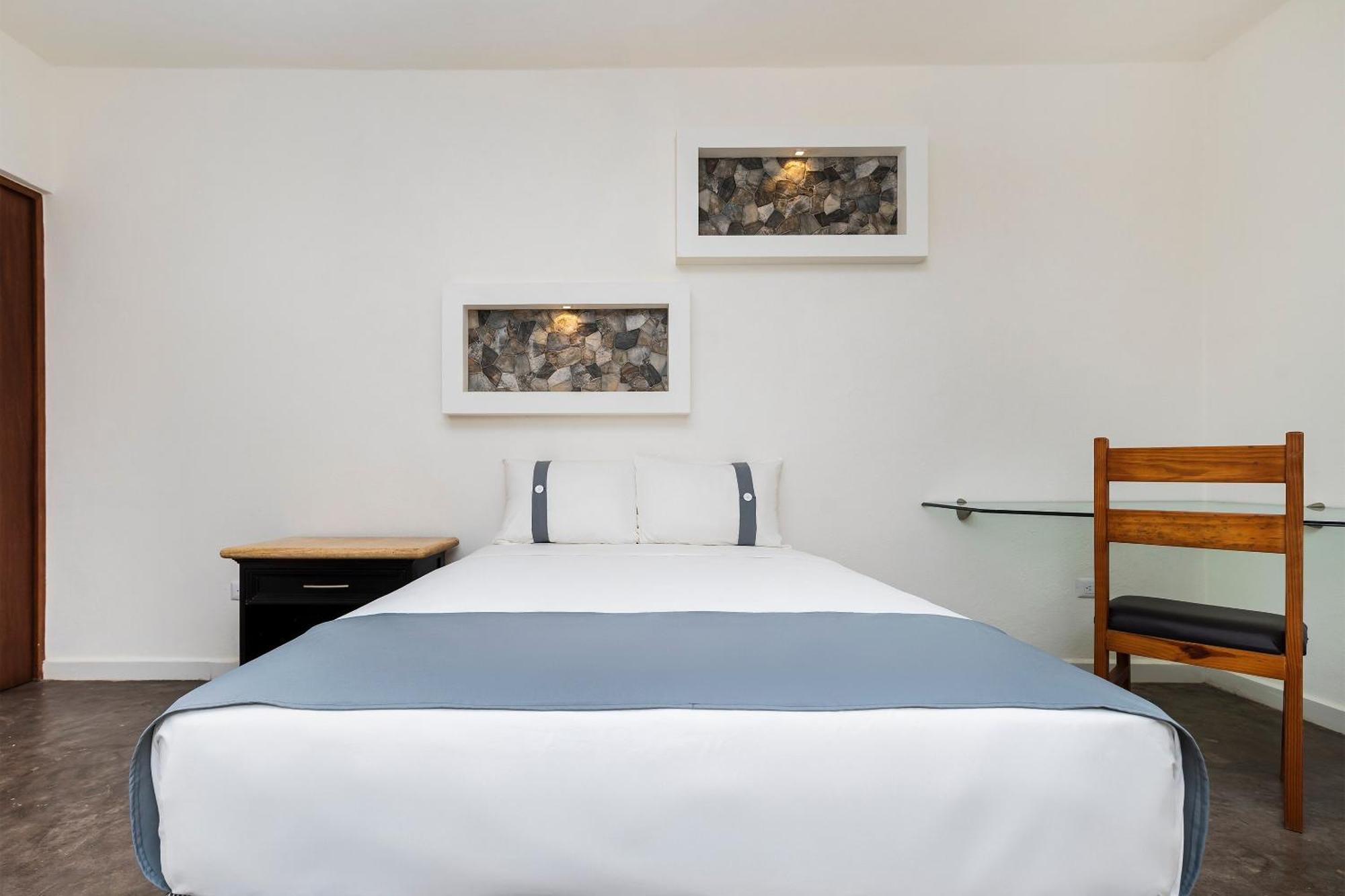 Capital O Hotel Joyma Suites, San Luis 圣路易斯波托西 外观 照片