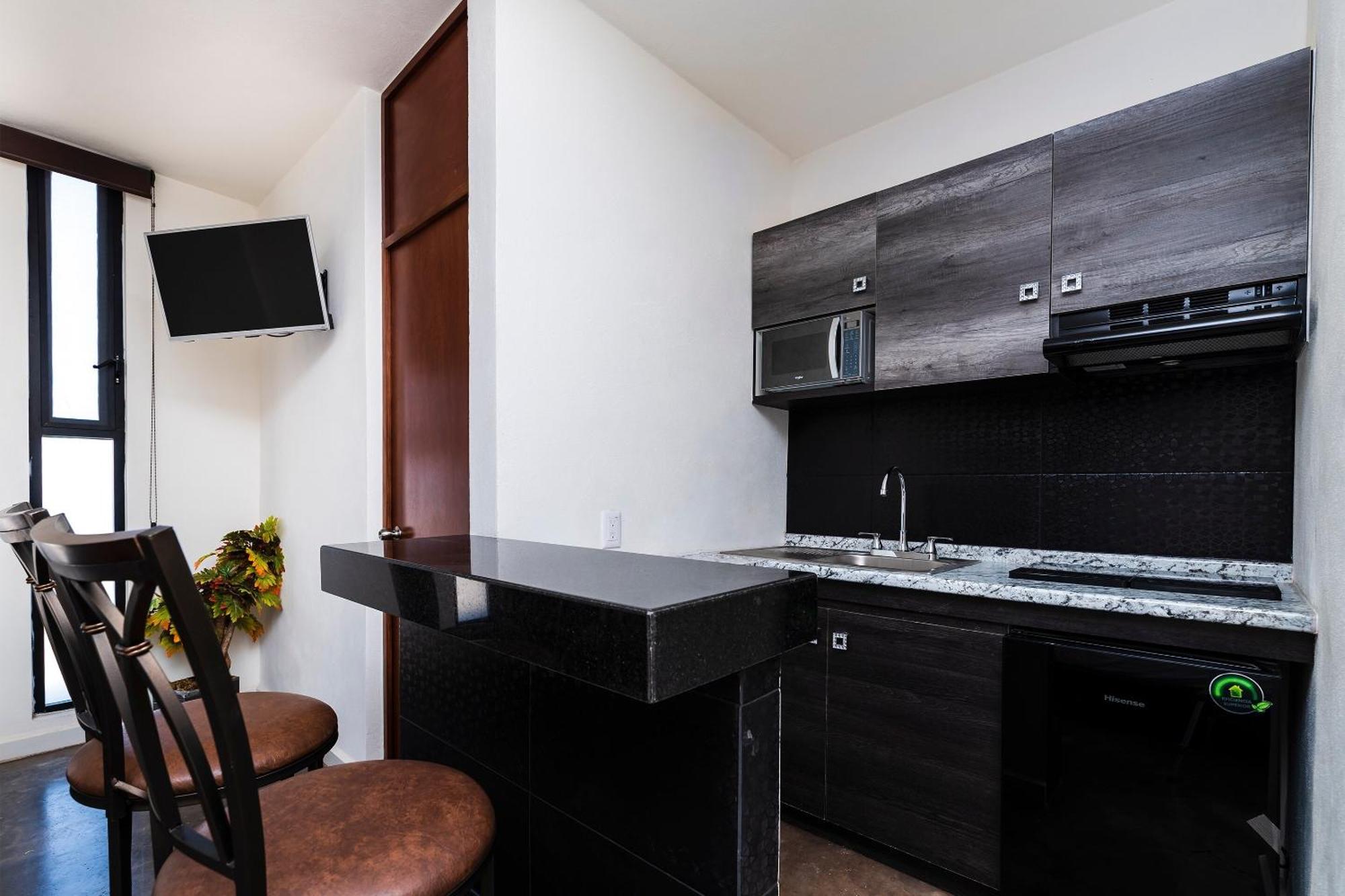 Capital O Hotel Joyma Suites, San Luis 圣路易斯波托西 外观 照片