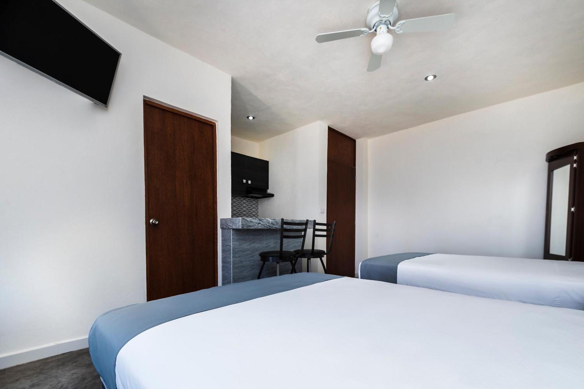 Capital O Hotel Joyma Suites, San Luis 圣路易斯波托西 外观 照片