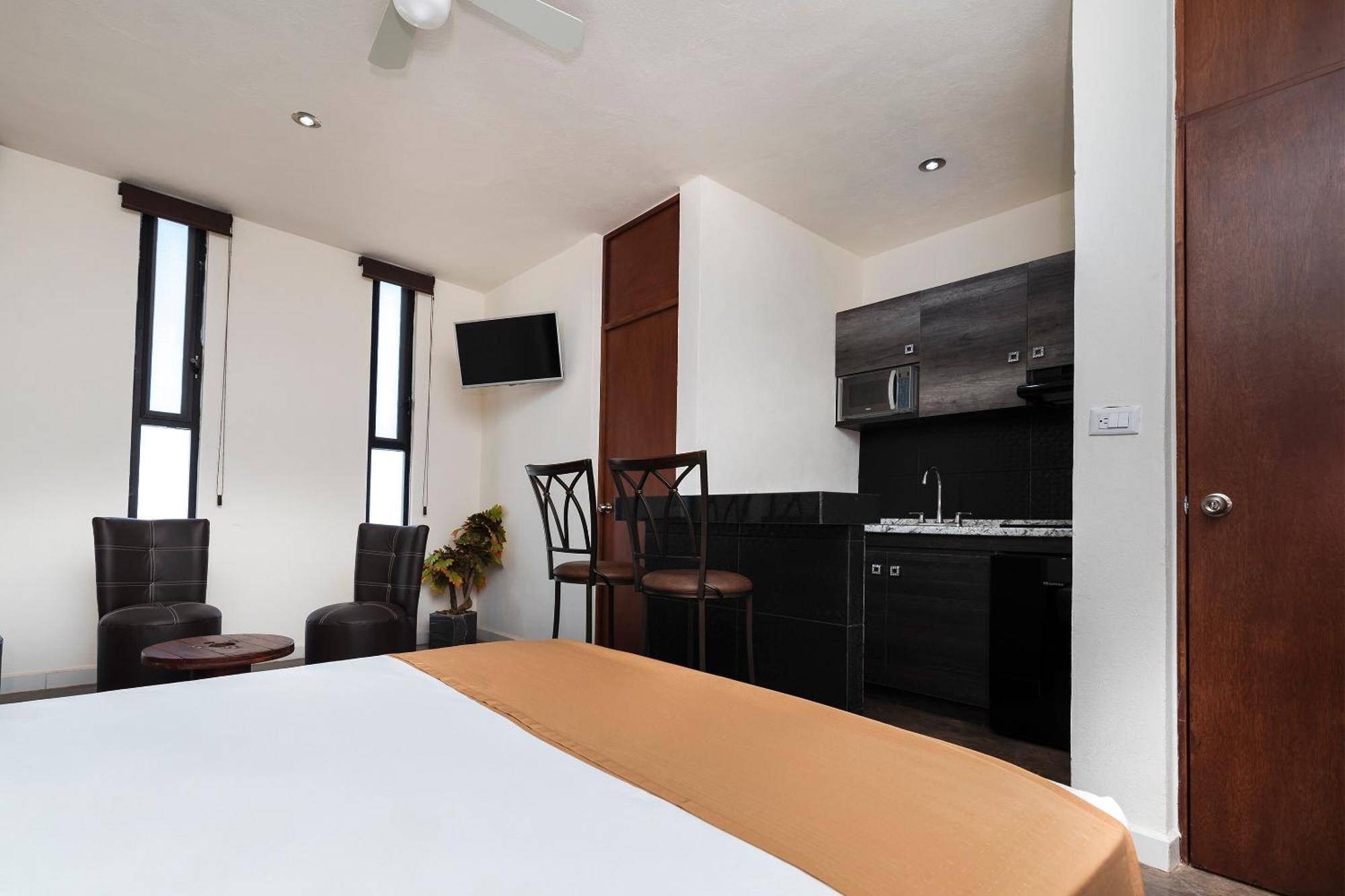 Capital O Hotel Joyma Suites, San Luis 圣路易斯波托西 外观 照片