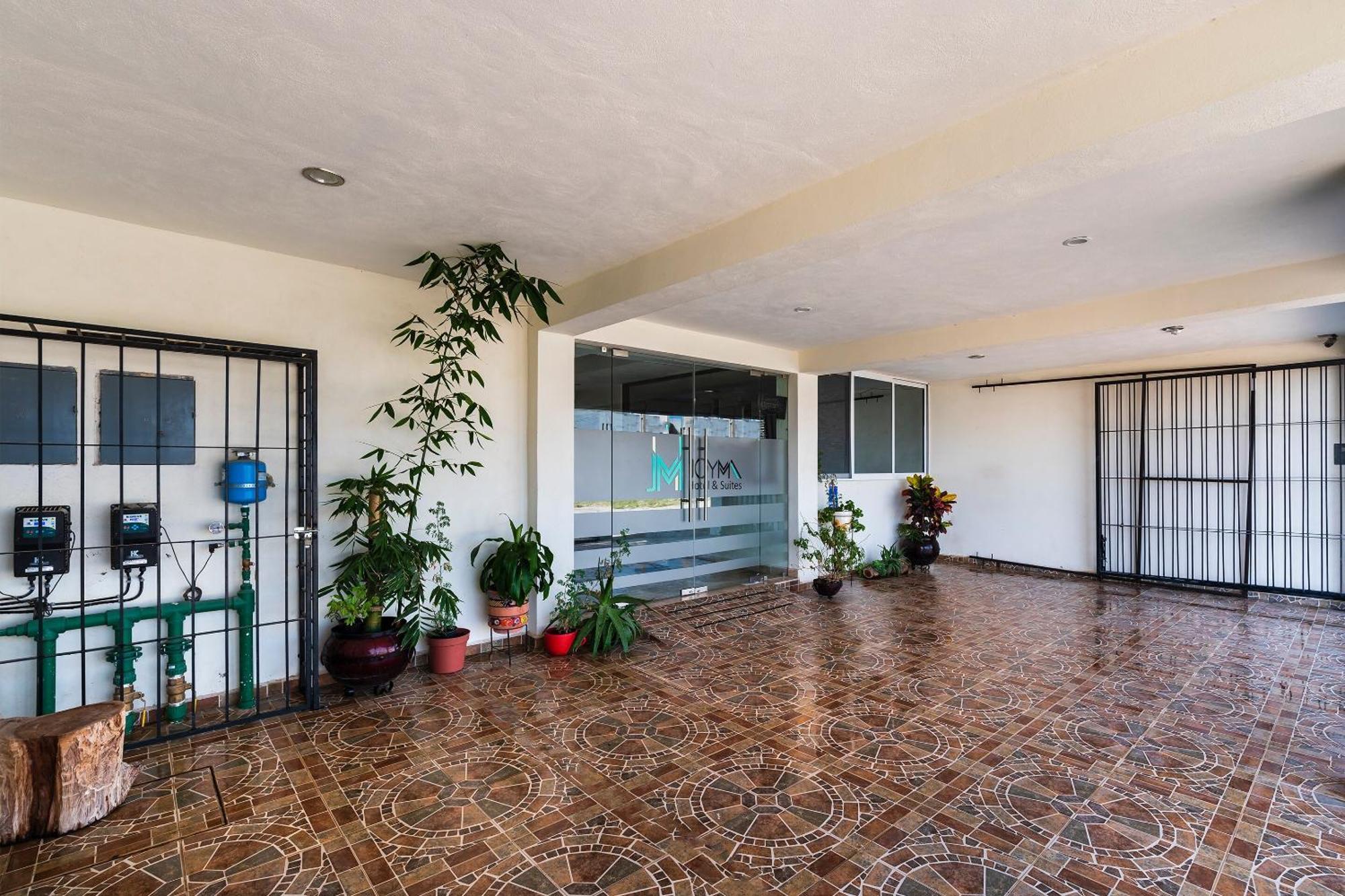 Capital O Hotel Joyma Suites, San Luis 圣路易斯波托西 外观 照片